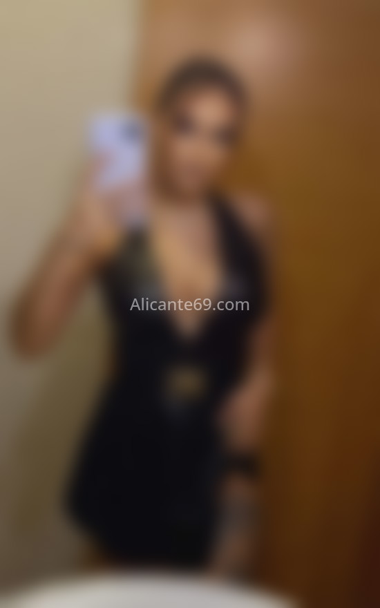 Lara, 24 años, novedad. 641836658. Citas en ALICANTE, ALICANTE. www.alicante69.com.