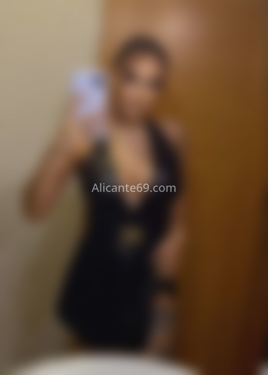 Lara, 24 años, novedad. 641836658. Citas en ALICANTE, ALICANTE. www.alicante69.com.