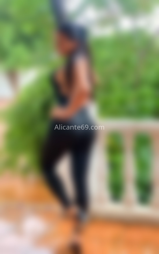 Karen, hermosa y cariñosa latina. 602469832. Citas en ALICANTE, ALICANTE. www.alicante69.com.