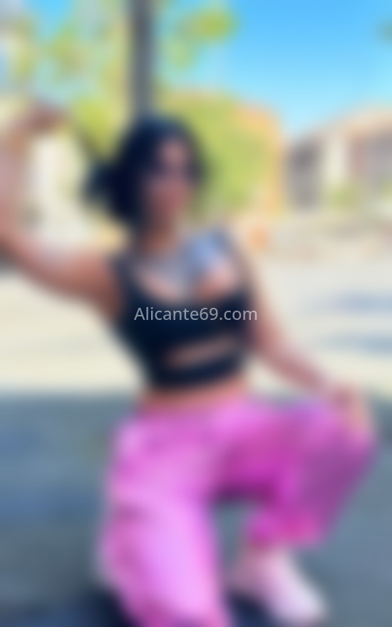 Greey, chica trans encantadora. 613428715. Citas en ALICANTE, ALICANTE. www.alicante69.com.