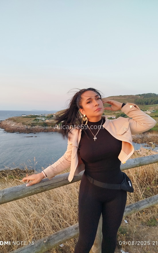 Nicole, trans latina extraordinaria. 692477102. Citas en ALICANTE, ALICANTE. www.alicante69.com.