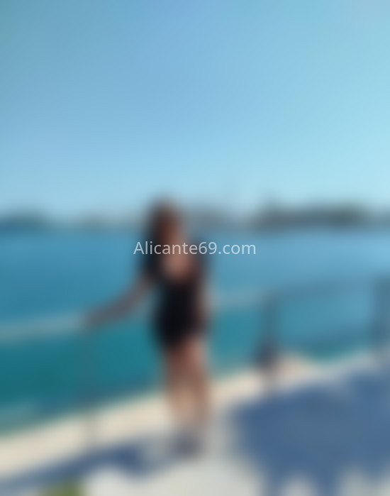 Nicole, trans panameña. 692477102. Citas en ALICANTE, ALICANTE. www.alicante69.com.