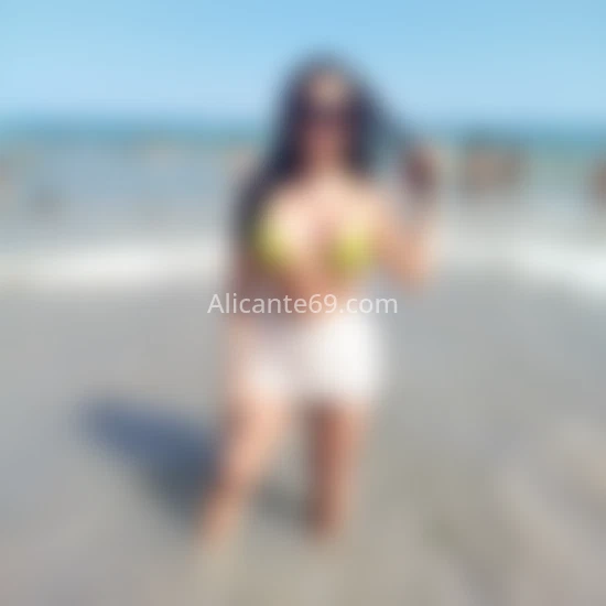 Nicole, trans panameña. 692477102. Citas en ALICANTE, ALICANTE. www.alicante69.com.