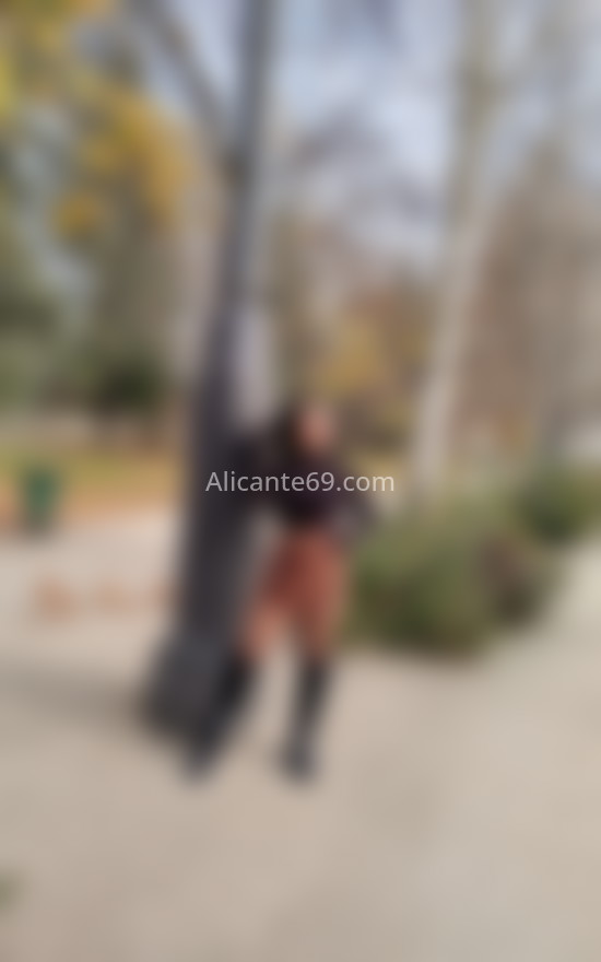 Nicole, trans panameña. 692477102. Citas en ALICANTE, ALICANTE. www.alicante69.com.