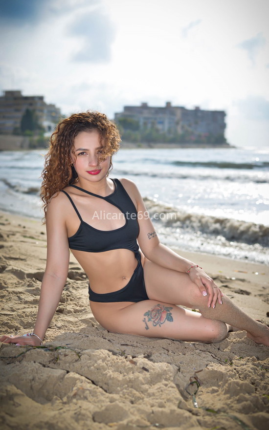 Estrella, colombiana jovencita. 637138340. Citas en ALICANTE, ALICANTE. www.alicante69.com.
