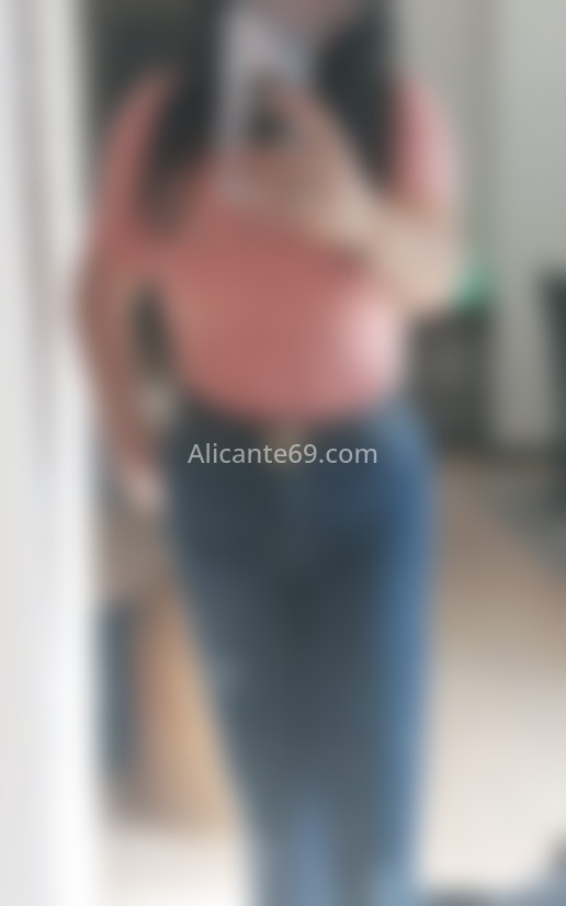 Antonella, guapa madura colombiana. 614485581. Citas en ALICANTE, ALICANTE. www.alicante69.com.