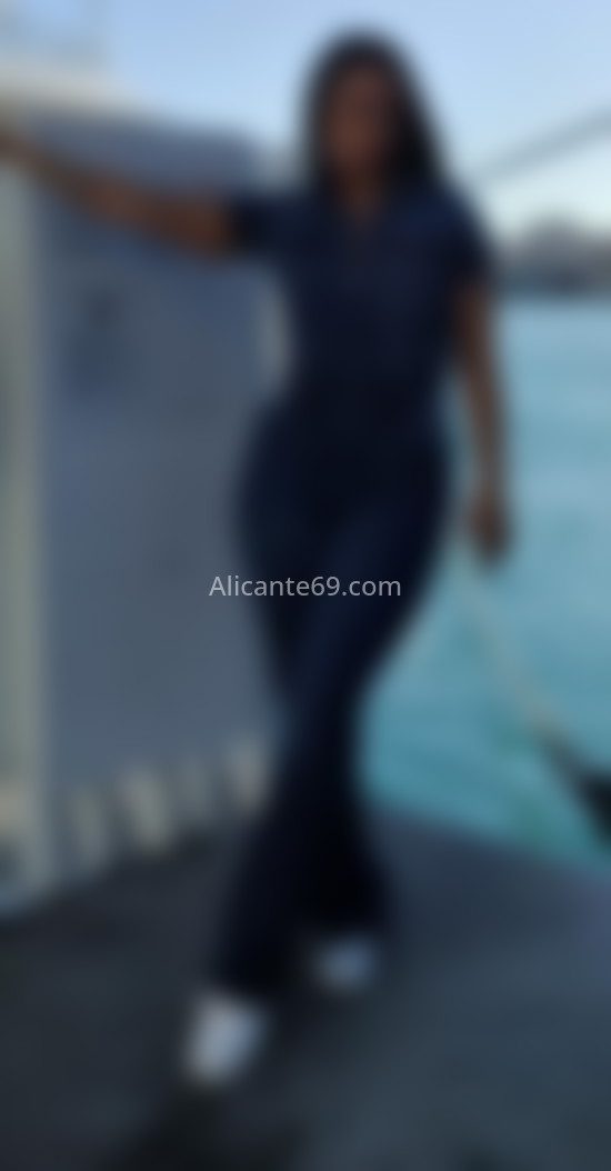 Valentina, nueva en la ciudad. 610139175. Citas en ALICANTE, ALICANTE. www.alicante69.com.