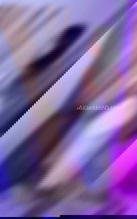 Valentina, nueva en la ciudad. 610139175. Citas en ALICANTE, ALICANTE. www.alicante69.com.