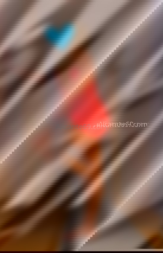 Silvia, madurita colombiana . 614113831. Citas en ALICANTE, ALICANTE. www.alicante69.com.