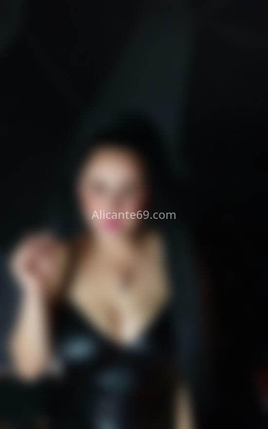 Mía, latina. 641235799. Citas en ALICANTE, ALICANTE. www.alicante69.com.