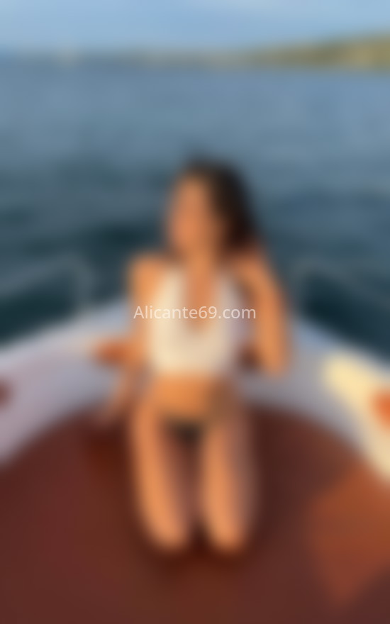 Sara, estudiante de 24 años. 602408148. Citas en ALICANTE, ALICANTE. www.alicante69.com.