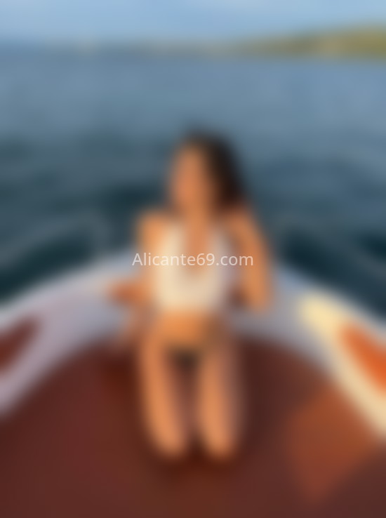 Sara, estudiante de 24 años. 602408148. Citas en ALICANTE, ALICANTE. www.alicante69.com.