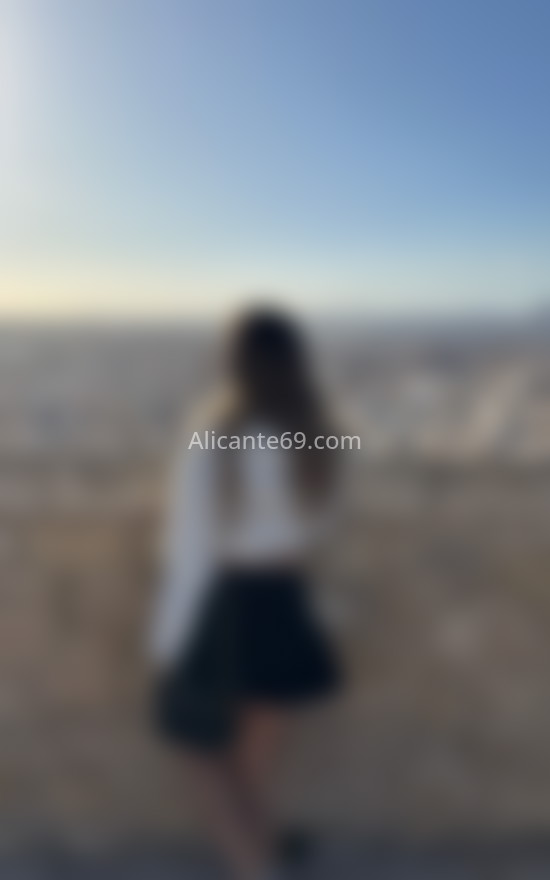 Alejandra, trans colombiana. 641090148. Citas en ALICANTE, ALICANTE. www.alicante69.com.