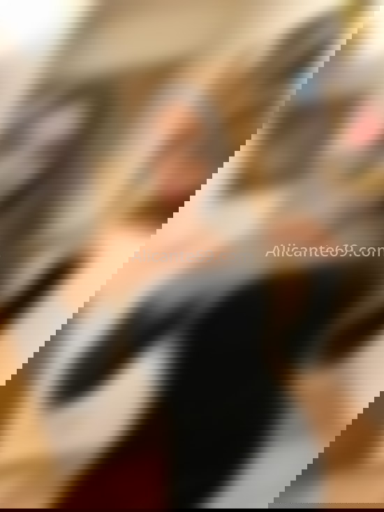 Alejandra, trans colombiana. 641090148. Citas en ALICANTE, ALICANTE. www.alicante69.com.