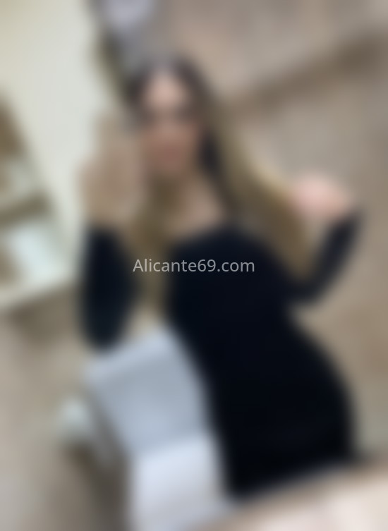 Alejandra, trans colombiana. 641090148. Citas en ALICANTE, ALICANTE. www.alicante69.com.
