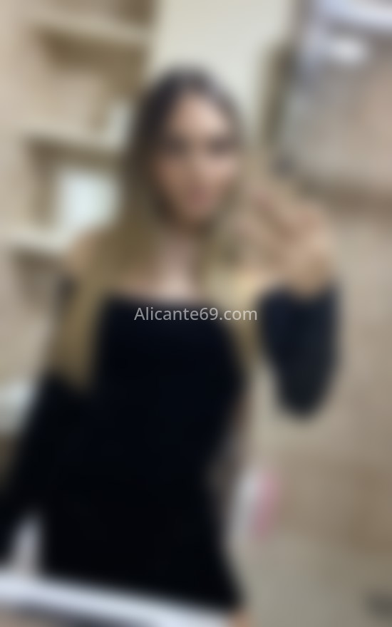 Alejandra, trans colombiana. 641090148. Citas en ALICANTE, ALICANTE. www.alicante69.com.