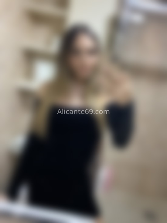 Alejandra, trans colombiana. 641090148. Citas en ALICANTE, ALICANTE. www.alicante69.com.