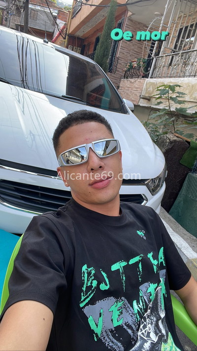 Juan Manuel, joven latino . 655256716. Citas en ALICANTE, ALICANTE. www.alicante69.com.