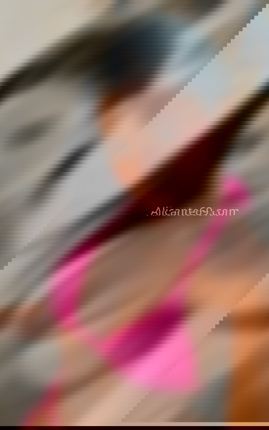 Julieta, joven colombiana de buen ver. 661236595. Citas en ALICANTE, ALICANTE. www.alicante69.com.