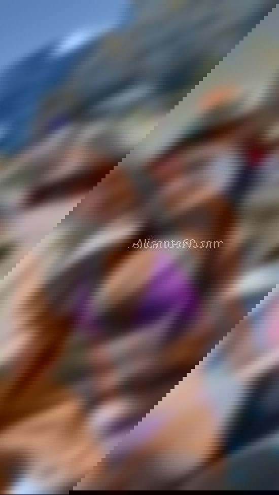 Luna María, joven morena colombiana. 607917376. Citas en ALICANTE, ALICANTE. www.alicante69.com.