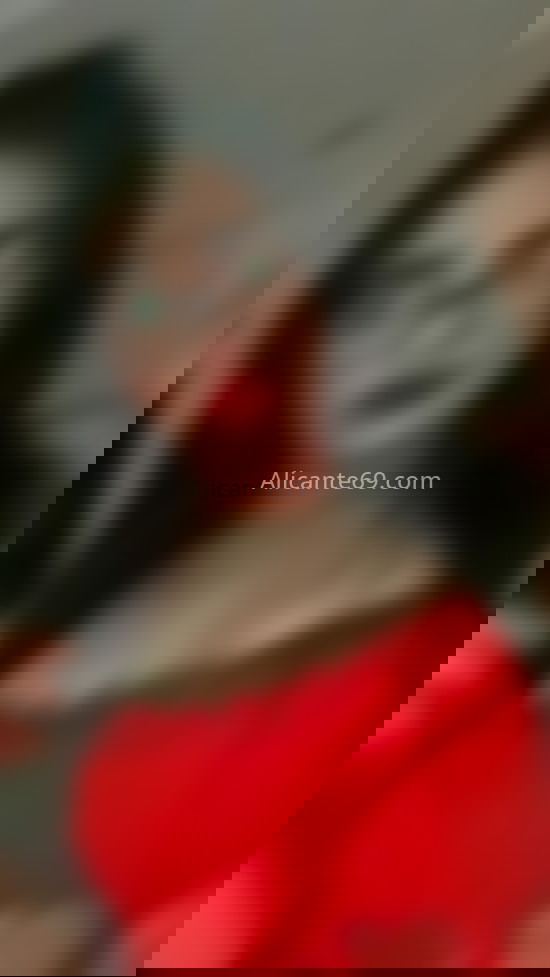 Luna María, joven morena colombiana. 607917376. Citas en ALICANTE, ALICANTE. www.alicante69.com.