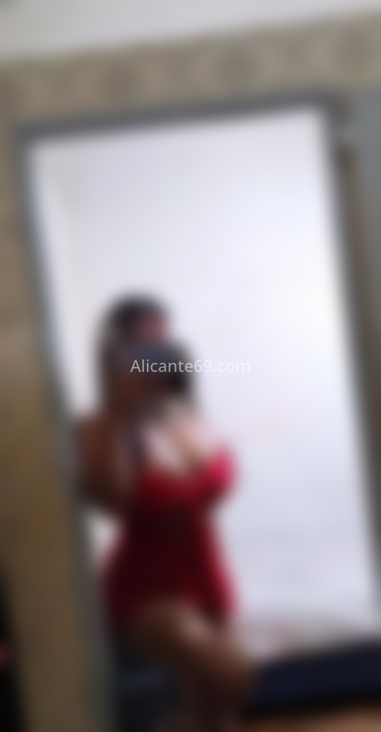 Sara, guapa latina . 641143754. Citas en ALICANTE, ALICANTE. www.alicante69.com.