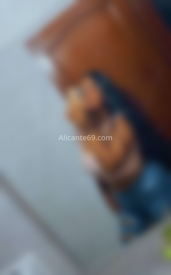 Emma, colombiana. 610726562. Citas en ALICANTE, ALICANTE. www.alicante69.com.