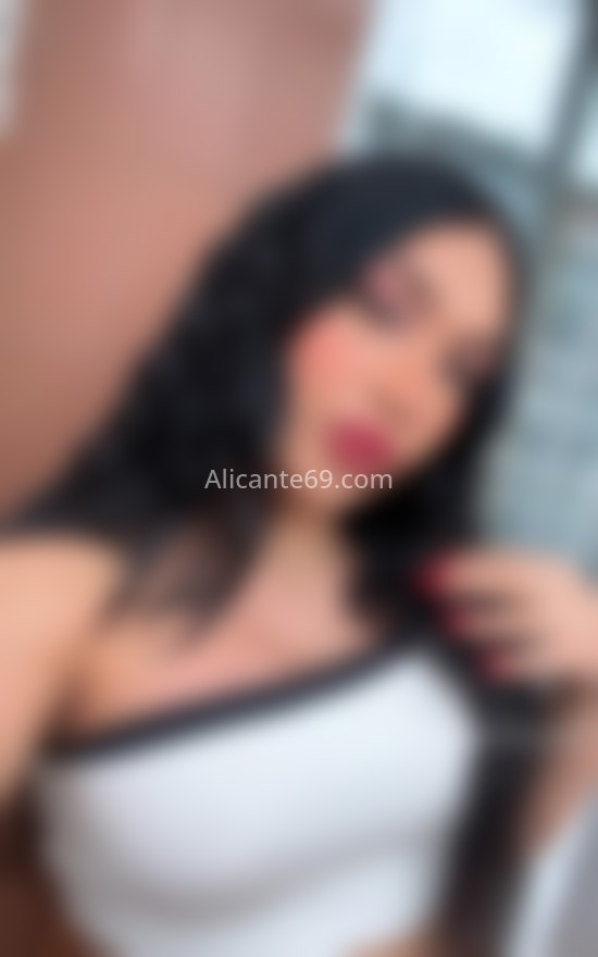 Antonella, trans con actitud arrolladora. 604197836. Citas en ALICANTE, ALICANTE. www.alicante69.com.