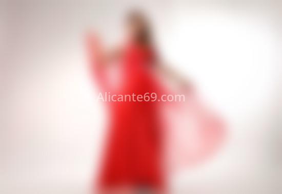 Valerya, trans brasileña muy coqueta. 632599191. Citas en ALICANTE, ALICANTE. www.alicante69.com.