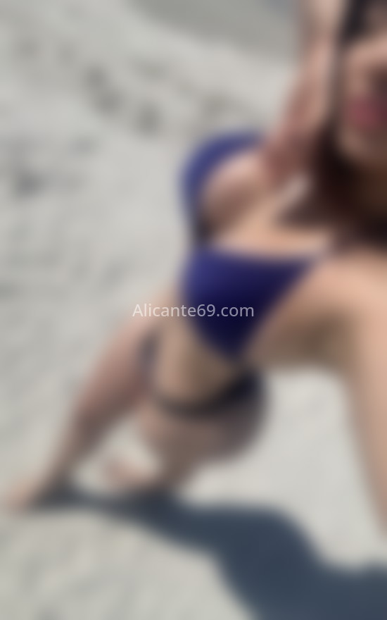 Mia, colombiana de 25 años. 602453878. Citas en ALICANTE, ALICANTE. www.alicante69.com.