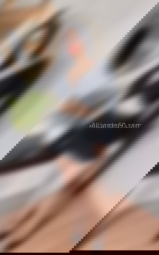 Luna, hermosa colombiana . 624300614. Citas en ALICANTE, ALICANTE. www.alicante69.com.