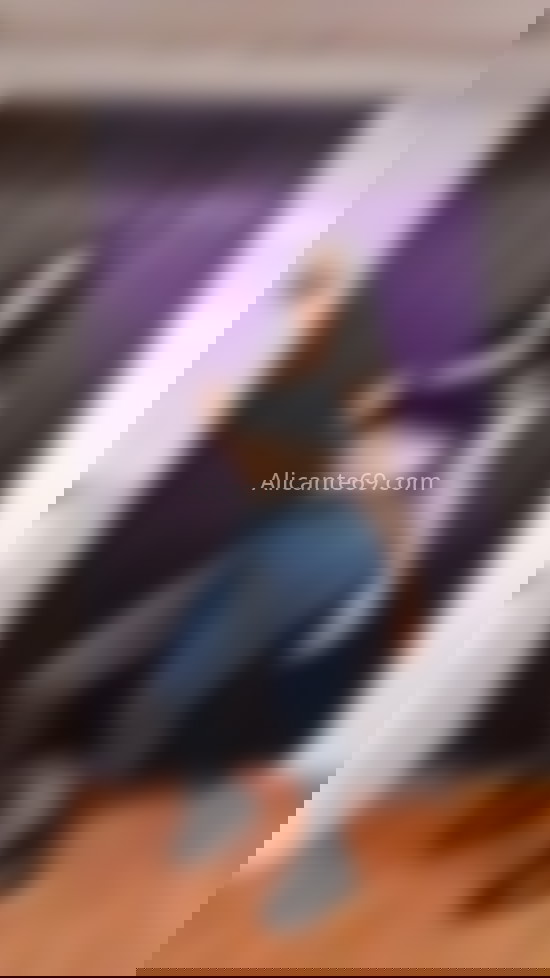 Esmeralda, trans simpática y risueña. 617422524. Citas en ALICANTE, ALICANTE. www.alicante69.com.