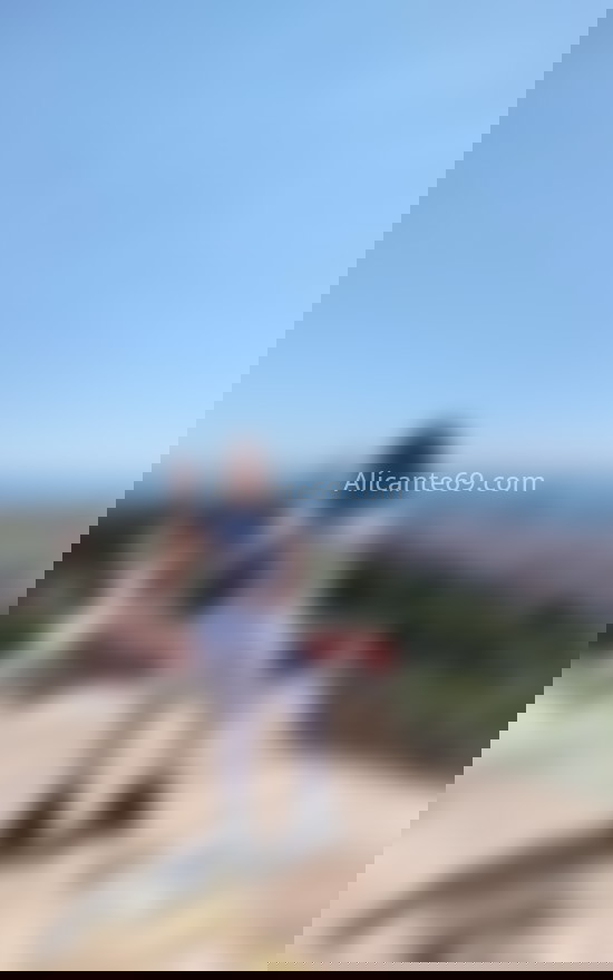 Esmeralda, trans simpática y risueña. 617422524. Citas en ALICANTE, ALICANTE. www.alicante69.com.