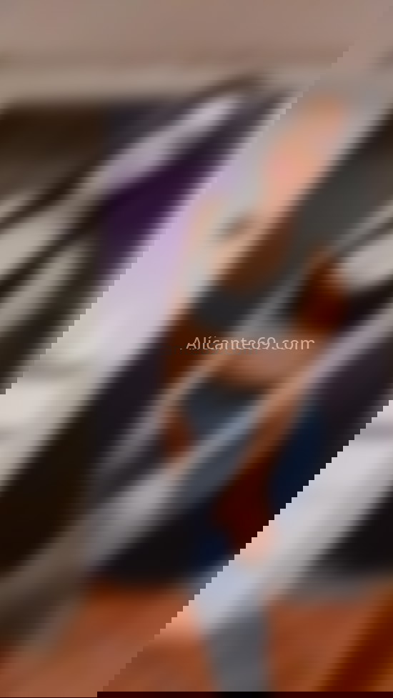 Esmeralda, trans simpática y risueña. 617422524. Citas en ALICANTE, ALICANTE. www.alicante69.com.