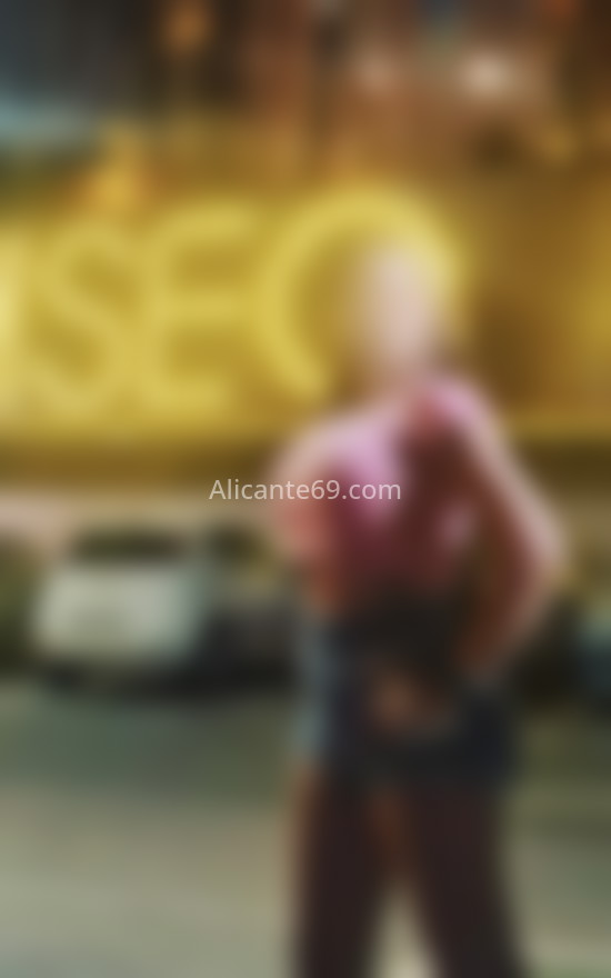 Valentina, venezolana divertida. 613746523. Citas en ALICANTE, ALICANTE. www.alicante69.com.