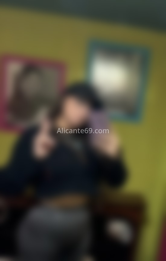 Valentina, venezolana divertida. 613746523. Citas en ALICANTE, ALICANTE. www.alicante69.com.