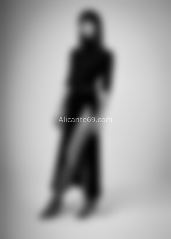 Katia, mujer brasileña por la ciudad. 602471402. Citas en ALICANTE, ALICANTE. www.alicante69.com.