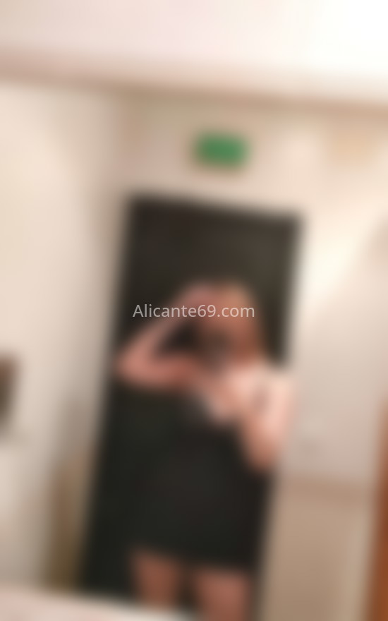 Lara. 658057440. Citas en ALICANTE, ALICANTE. www.alicante69.com.