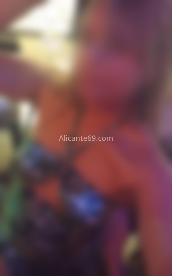 Lara. 658057440. Citas en ALICANTE, ALICANTE. www.alicante69.com.