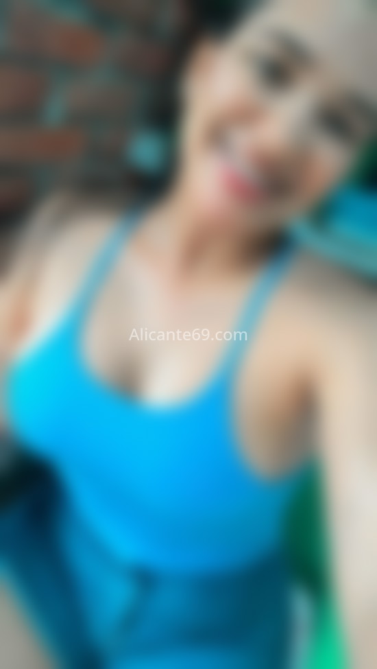 Isabella, morena de Venezuela. 603278000. Citas en ALICANTE, ALICANTE. www.alicante69.com.