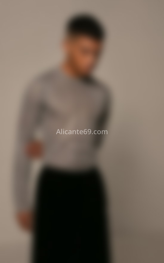 Matías, venezolano jovencito. 658168866. Citas en ALICANTE, ALICANTE. www.alicante69.com.