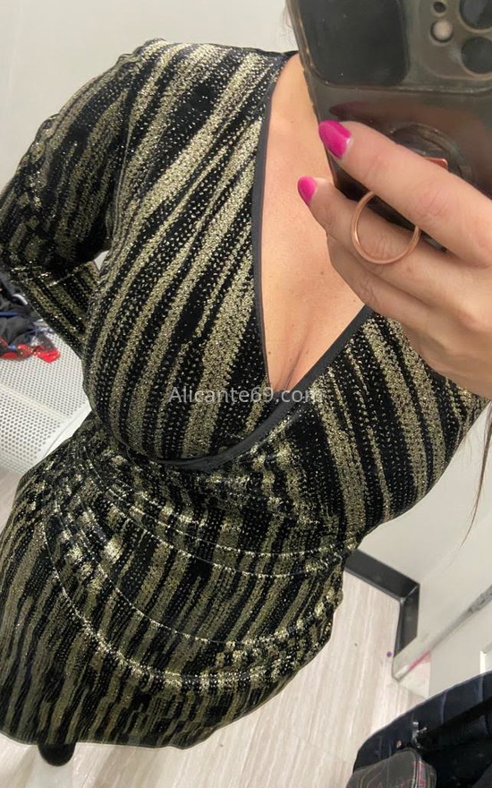 Isabella Prodi. 672903947. Citas en ALICANTE, ALICANTE. www.alicante69.com. Isabella Prodi. 672903947. Citas en ALICANTE, ALICANTE. www.alicante69.com.