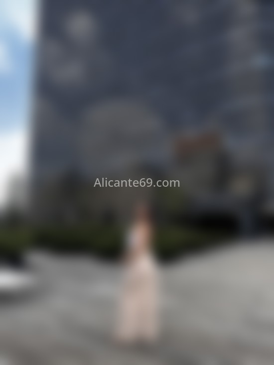 Sarah, joven modelo. 671544577. Citas en ALICANTE, ALICANTE. www.alicante69.com.