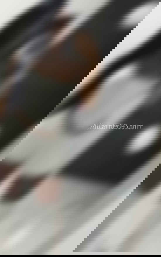 Melany, colombiana nueva en Alicante. 658105884. Citas en ALICANTE, ALICANTE. www.alicante69.com.
