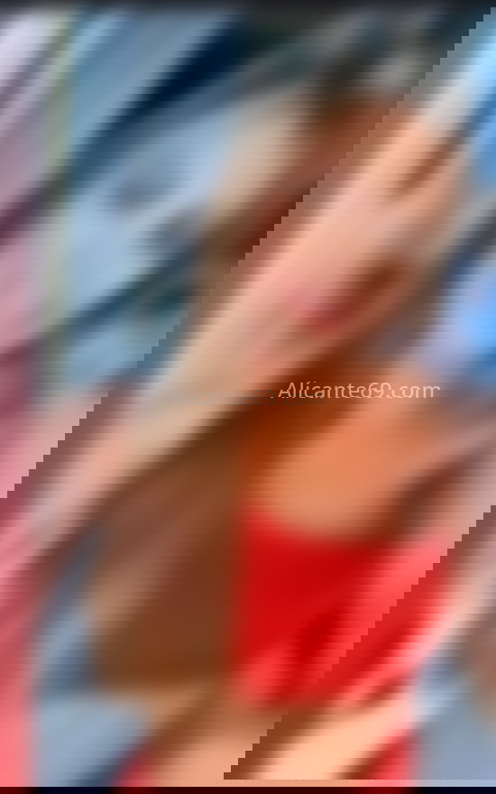 Laura Borges, mujer brasileña. 685195540. Citas en ALICANTE, ALICANTE. www.alicante69.com.