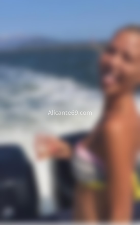 Clara, española con clase y saber estar. 637111728. Citas en ALICANTE, ALICANTE. www.alicante69.com.