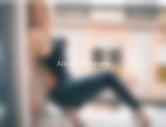 Clara, española con clase y saber estar. 637111728. Citas en ALICANTE, ALICANTE. www.alicante69.com.