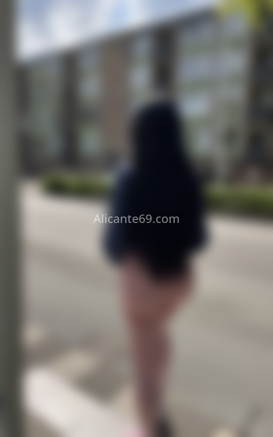 Juliana brasileira, trans muy alegre. 674570391. Citas en ALICANTE, ALICANTE. www.alicante69.com.