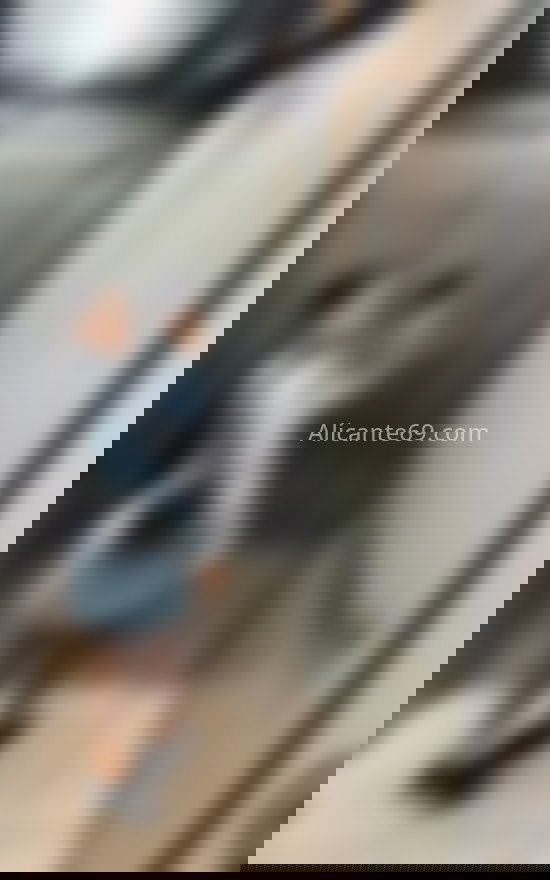 Mariana, hermosa latina. 642713595. Citas en ALICANTE, ALICANTE. www.alicante69.com.