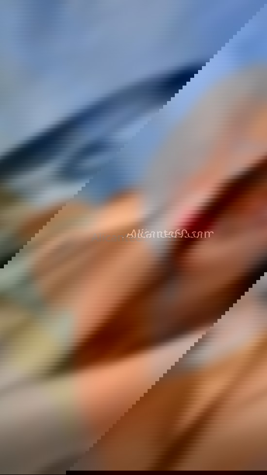 Isa, joven latina. 633292698. Citas en ALICANTE, ALICANTE. www.alicante69.com.